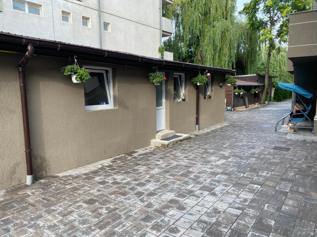 Valivillas Rezidence Bukarest Exteriör bild